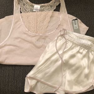 Apt 9 Bride sleep set